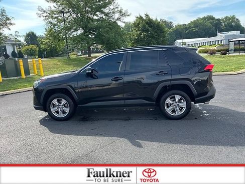 Certified 2022 Toyota RAV4 XLE AWD/4WD image 18