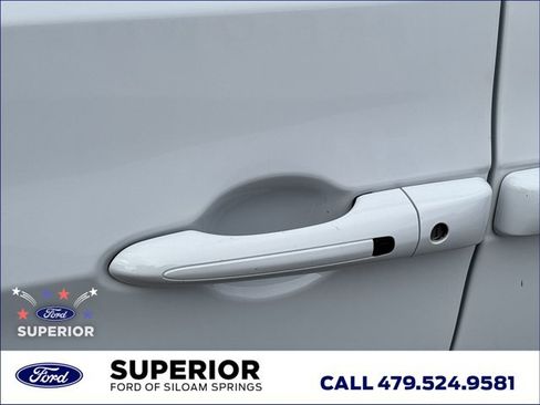 Used 2024 Chrysler Pacifica Touring-L FWD image 15