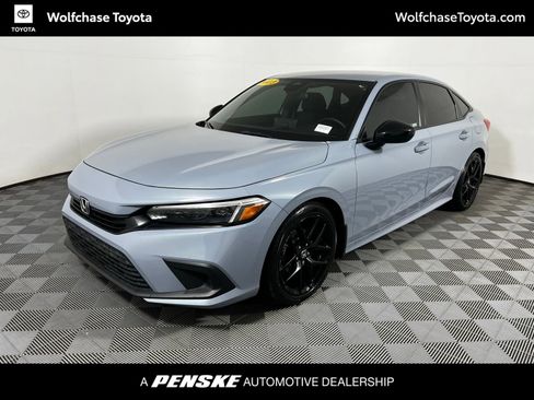 Used 2023 Honda Civic Sport image 1