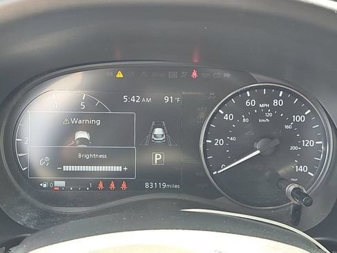 Used 2023 Nissan Kicks SV FWD image 4