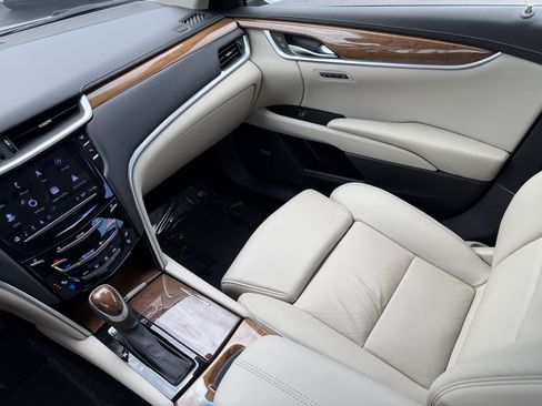 Used 2019 Cadillac XTS Premium Luxury AWD/4WD image 16