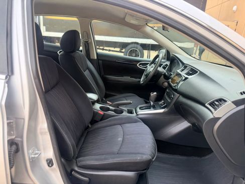 Used 2017 Nissan Sentra SV image 19