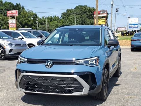 Certified 2025 Volkswagen Taos S FWD image 36