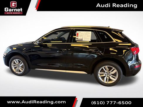Used 2020 Audi Q5 2.0T Premium w/ Convenience Package AWD/4WD image 2