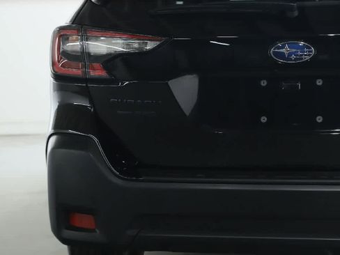 Used 2024 Subaru Outback Onyx Edition image 42
