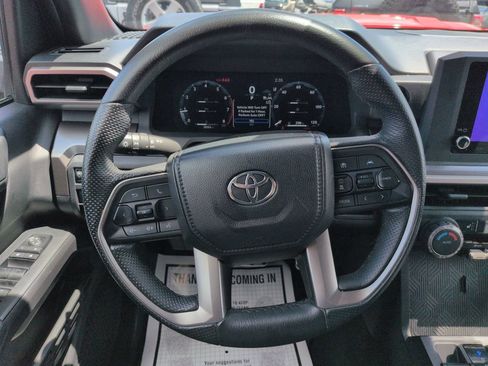 Used 2024 Toyota Tacoma TRD Sport AWD/4WD image 14