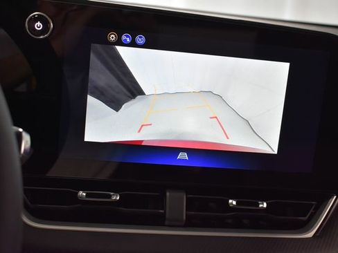 New 2026 Chevrolet Equinox LT w/ Convenience Package II AWD/4WD image 26