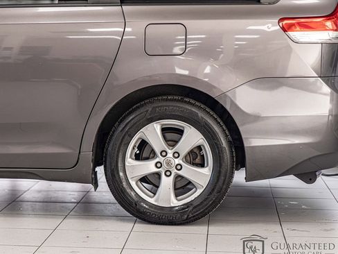 Used 2012 Toyota Sienna LE FWD image 8