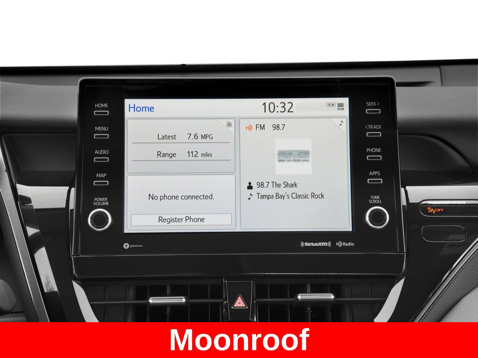 Used 2024 Toyota Camry XSE FWD image 11