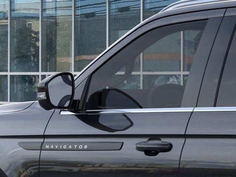 New 2026 Lincoln Navigator Black Label AWD/4WD image 20