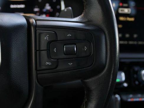 Used 2023 GMC Sierra 1500 AT4 w/ AT4 Premium Package AWD/4WD image 11