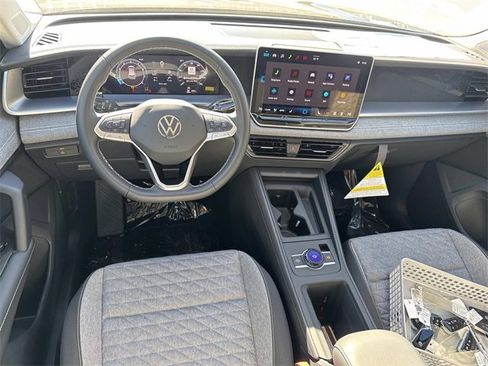 New 2026 Volkswagen Tiguan S image 7
