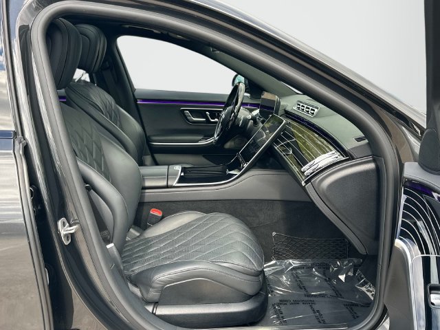 Used 2023 Mercedes-Benz S 580e 4MATIC Sedan image 22