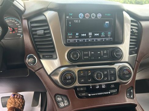 Used 2017 Chevrolet Tahoe Premier AWD/4WD image 22