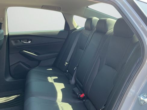 Used 2024 Honda Accord Touring image 21