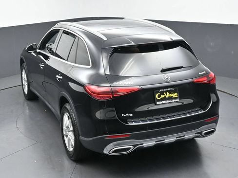 Used 2023 Mercedes-Benz GLC 300 4MATIC w/ Exclusive Trim Package image 37