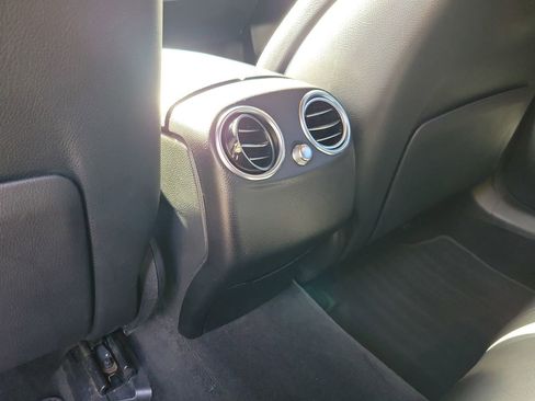 Used 2020 Mercedes-Benz GLC 300 GLC 300 image 11