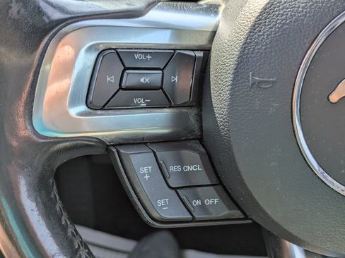 Used 2020 Ford Mustang GT Premium RWD image 14
