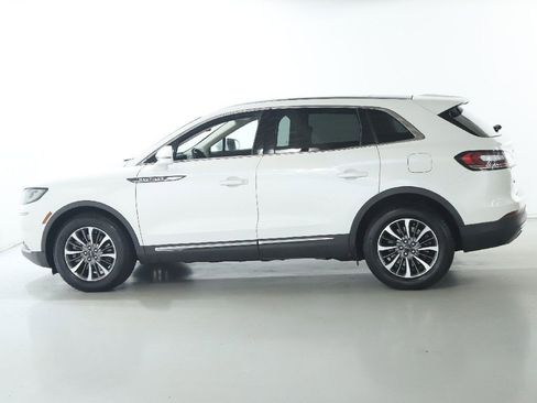 Used 2022 Lincoln Nautilus Reserve image 39