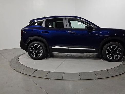 New 2026 Nissan Kicks SV w/ SV Premium Package image 7