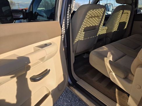 Used 2014 Chevrolet Silverado 3500 LT w/ Interior Plus Package image 26