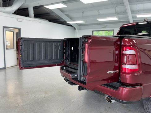 Used 2024 RAM 1500 Limited AWD/4WD image 46