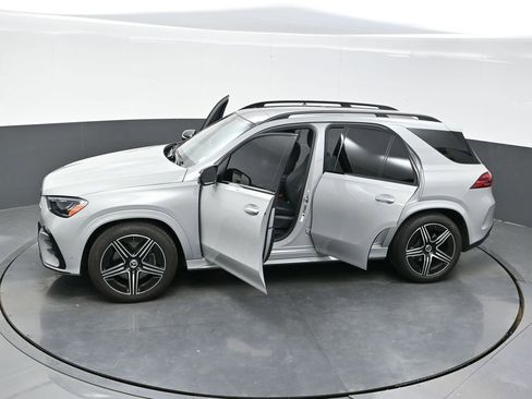 Used 2025 Mercedes-Benz GLE 450 4MATIC image 41