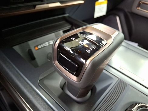 New 2025 GMC Hummer EV 2X AWD/4WD image 7