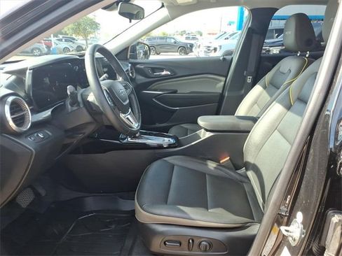 Used 2025 Chevrolet Trax ACTIV w/ Driver Confidence Package image 20