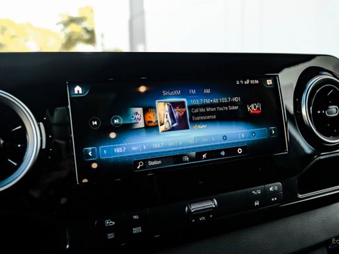 Used 2023 Mercedes-Benz Sprinter 3500 w/ Parking Package image 65