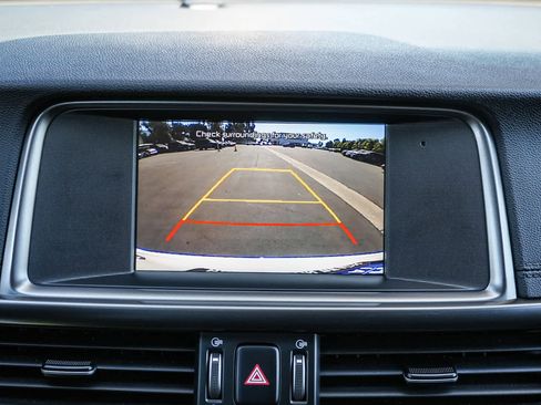 Used 2018 Kia Optima LX FWD image 24