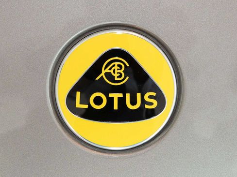 Used 2025 Lotus Emira RWD image 48
