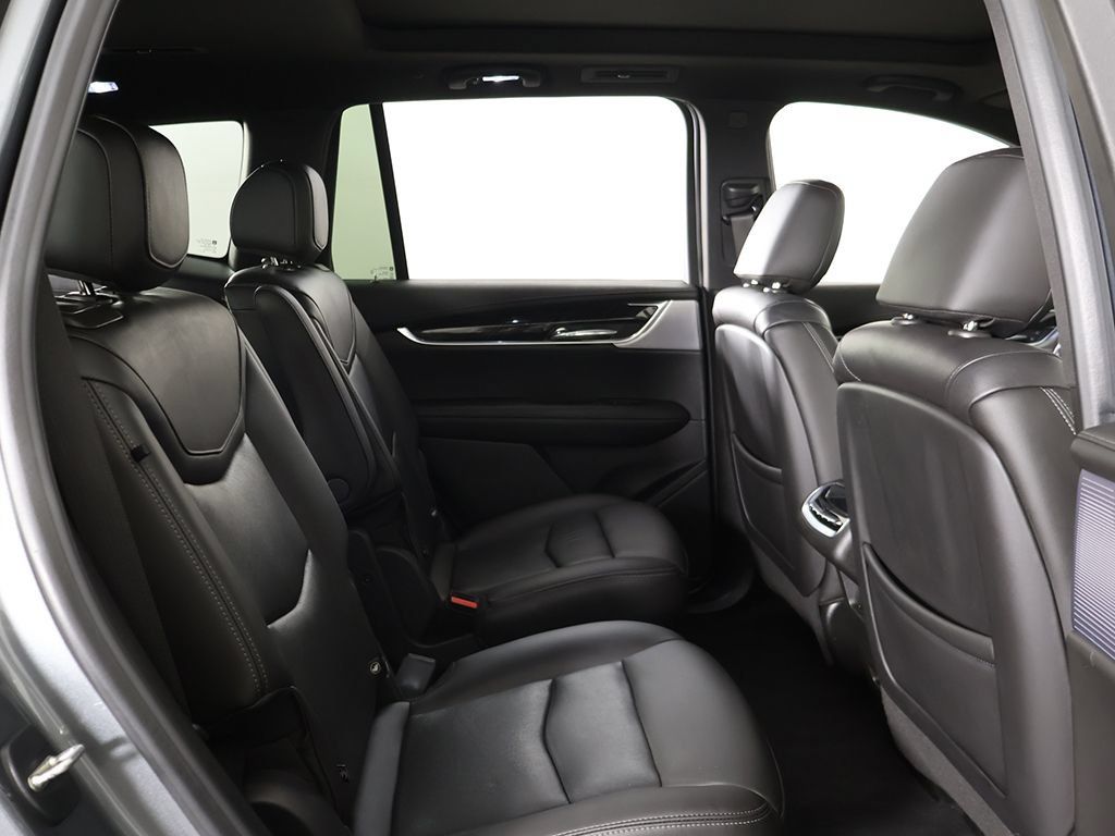 Used 2021 Cadillac XT6 Premium Luxury FWD image 37