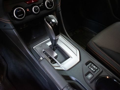 Used 2023 Subaru Crosstrek 2.0i Premium image 18