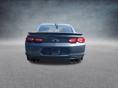 Used 2020 Chevrolet Camaro LT RWD image 4