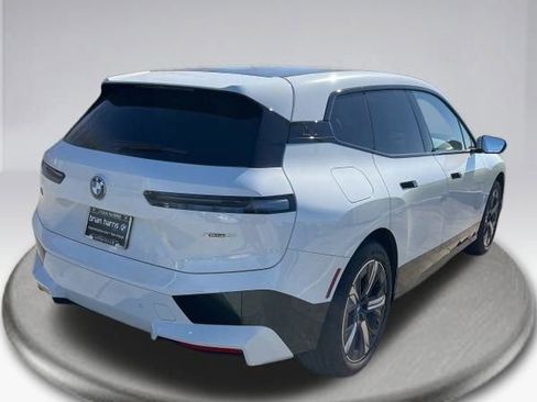 Used 2025 BMW iX xDrive50 w/ Sport Package image 6