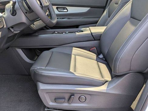 Used 2025 Nissan Murano SL AWD/4WD image 11