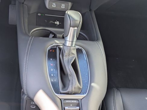New 2026 Honda HR-V EX-L image 13