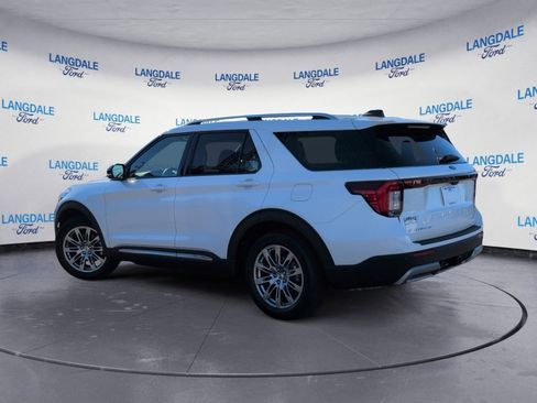 New 2026 Ford Explorer Platinum image 9