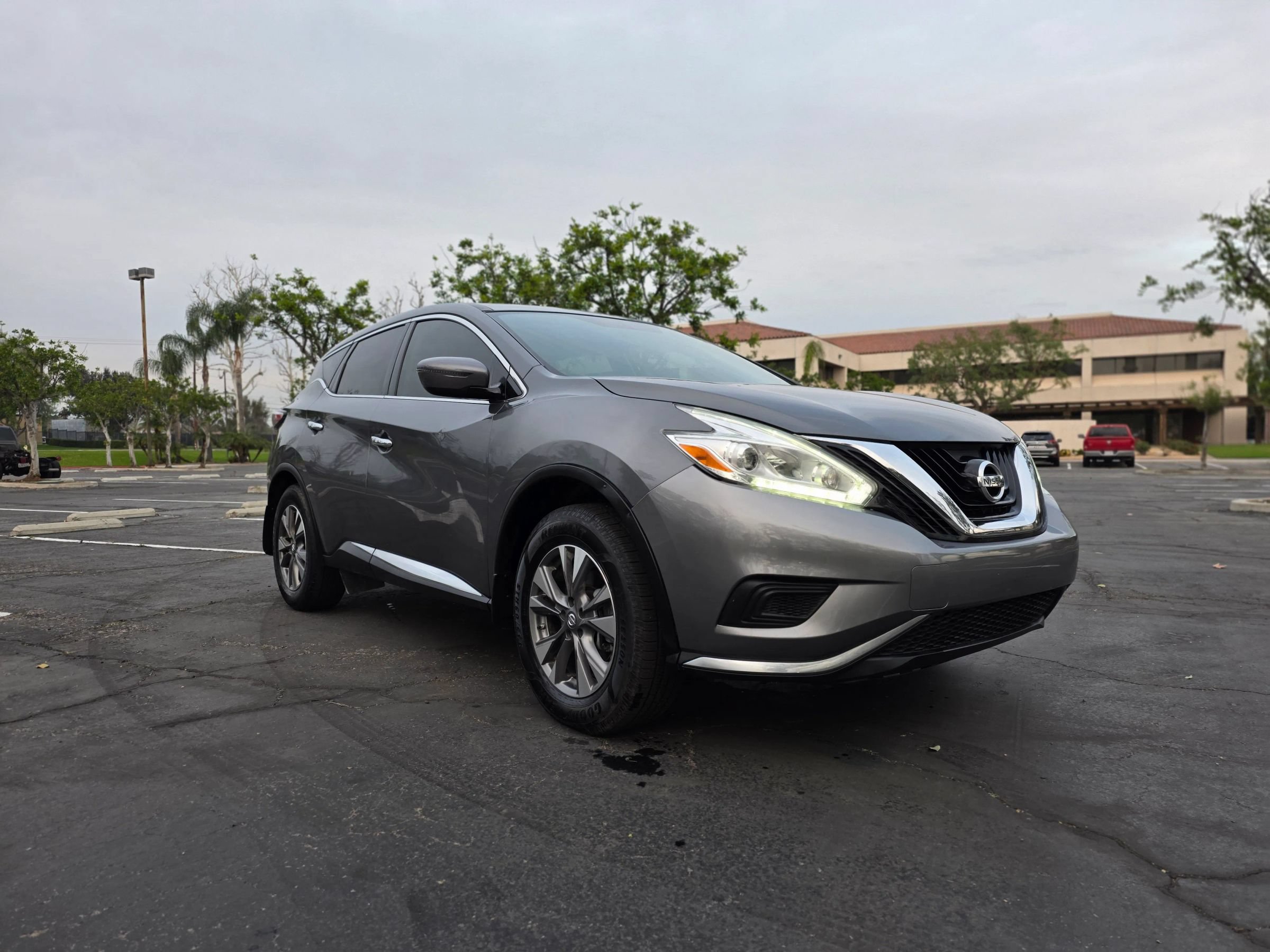 Used 2017 Nissan Murano S w/ Navigation Package FWD image 1