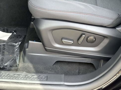 New 2026 Ford Explorer Active image 14