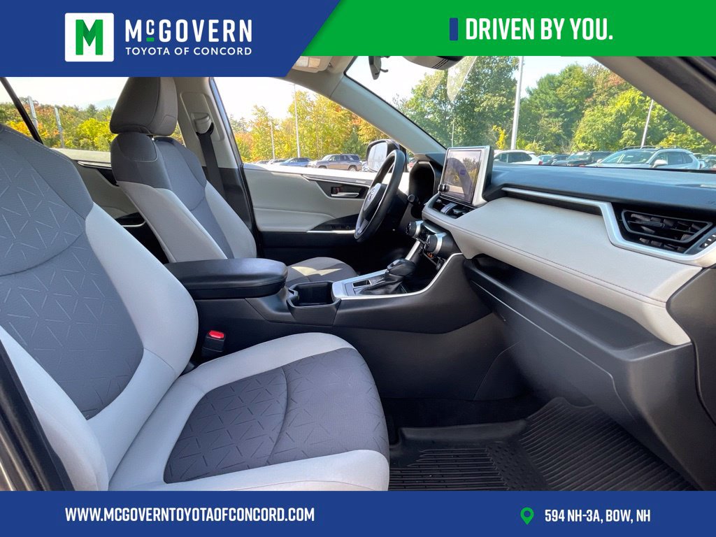 Used 2023 Toyota RAV4 XLE w/ Convenience Package AWD/4WD image 35