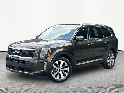 Used 2022 Kia Telluride S AWD/4WD image 1