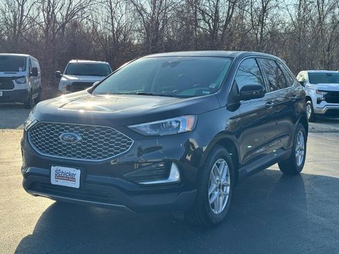 Used 2024 Ford Edge SEL AWD/4WD image 8