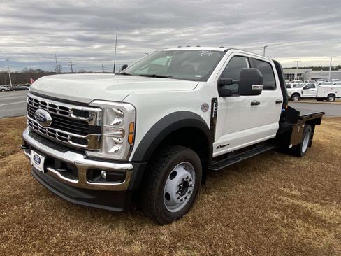 New 2025 Ford F450 XL image 3