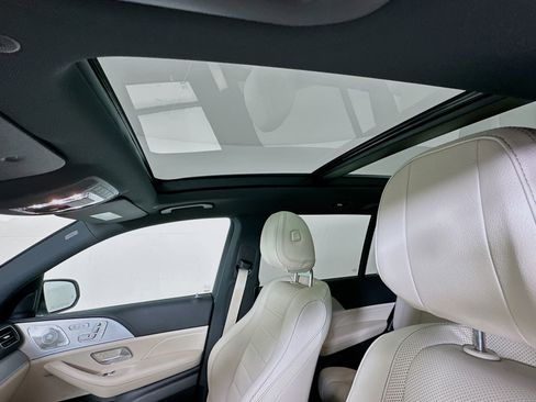 Certified 2023 Mercedes-Benz GLS 580 4MATIC image 24