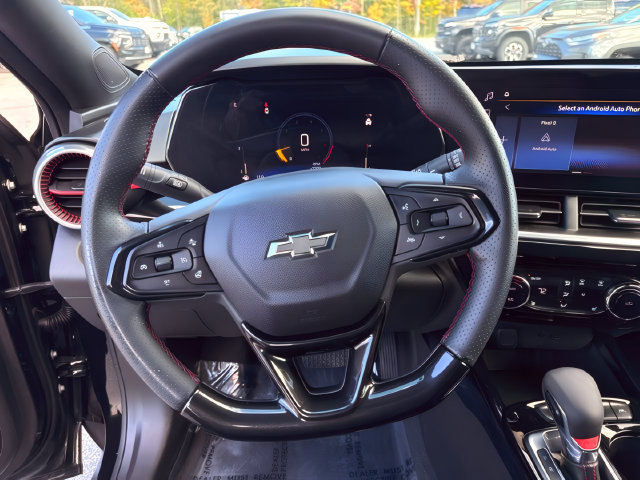 Used 2024 Chevrolet Trax RS FWD image 22