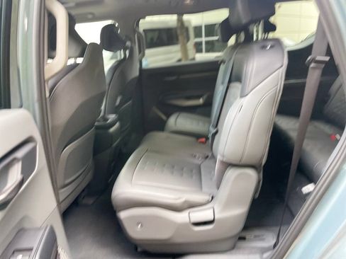 Used 2024 Kia EV9 Wind AWD/4WD image 21