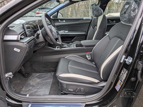 New 2026 Kia K5 GT-Line image 4