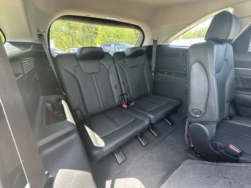 Used 2023 Kia Sorento SX AWD/4WD image 31
